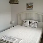 Willy Villy's Home- * צ'פלארה