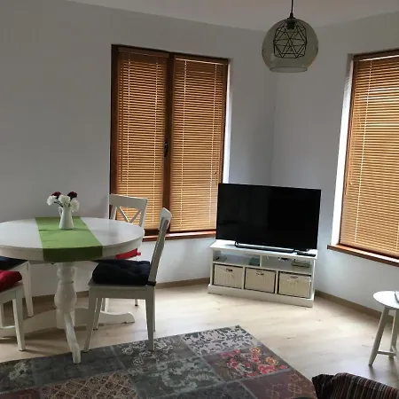 Willy Villy's Home- *