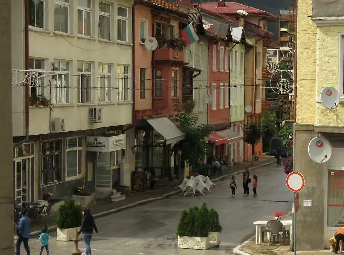 Апартамент Willy Villy's Home-