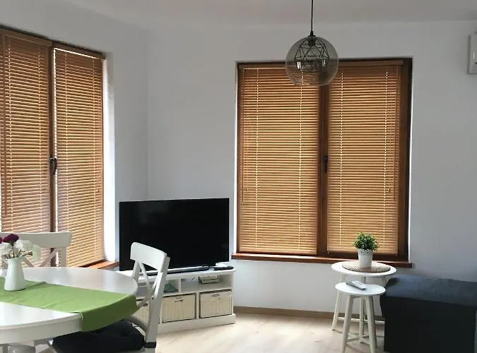 Willy Villy's Home- *